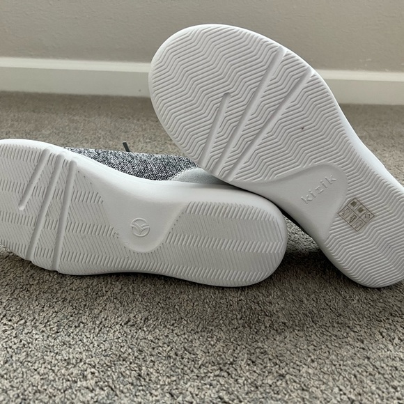 Kizik Women's Madrid Eco Knit shoes - Picture 6 of 7